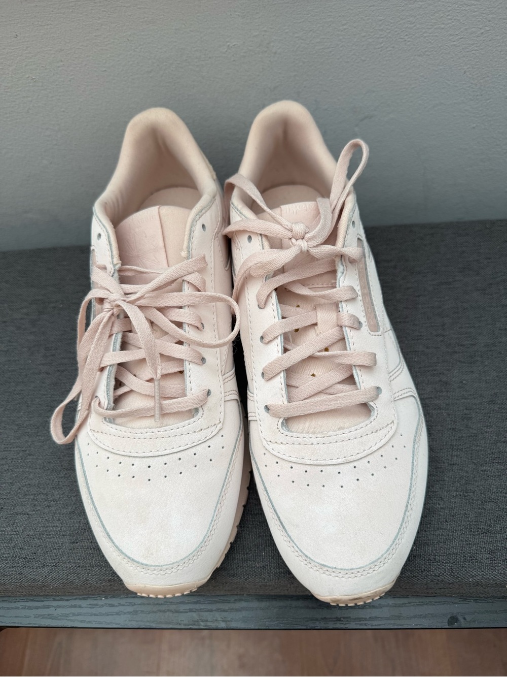 Reebok Women’s Classic Shoes in Powder Pink